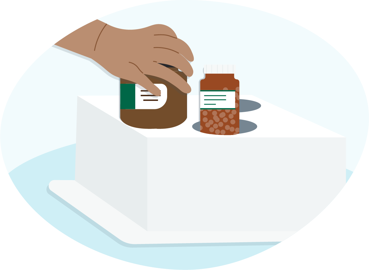 Person opening a jar placed in a rubber tool